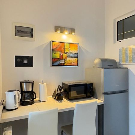 Apartments Peric Jelsa  Exterior photo